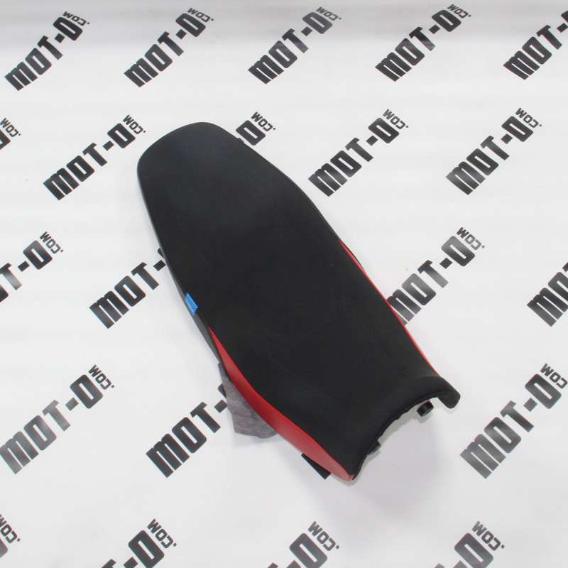 Сиденье, красное XY200GY-6C (VXR 200)