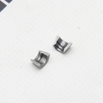 Сухарики клапанов (2 половинки) XY300GY-6C (VXR 300)