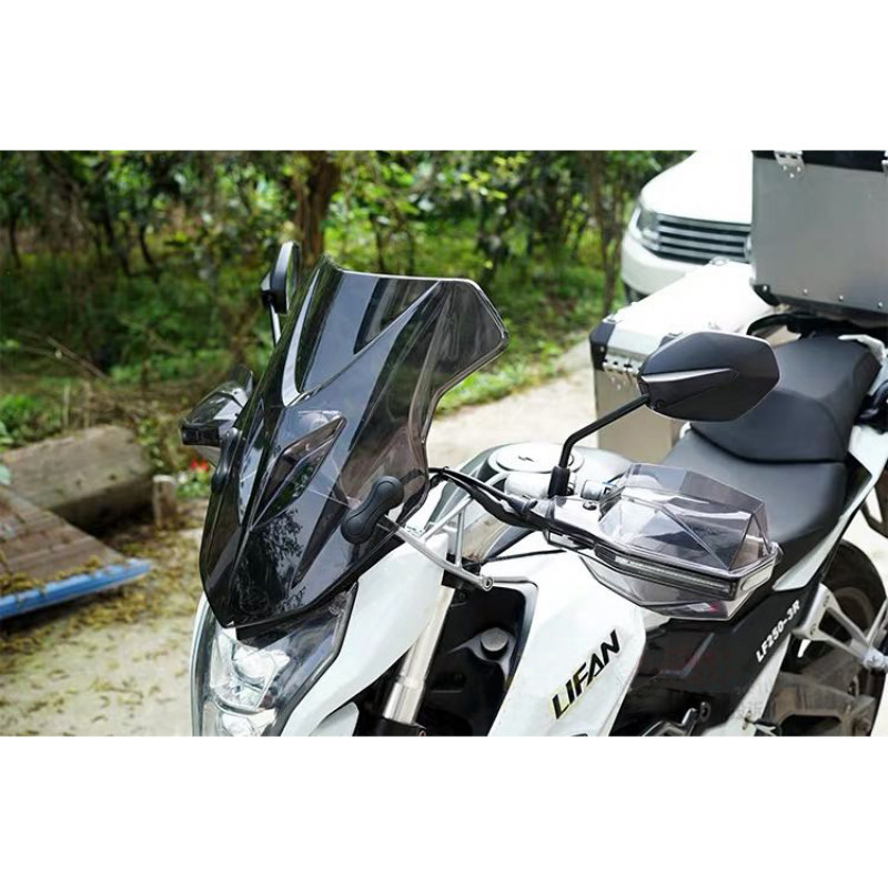 Стекло ветровое (Прозрачное) Lifan LF250-3R